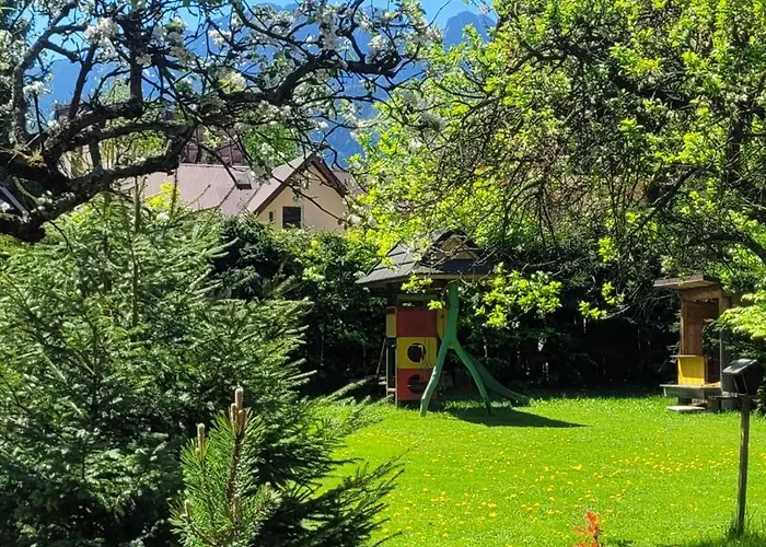 Holiday Home Patchwork Barn
